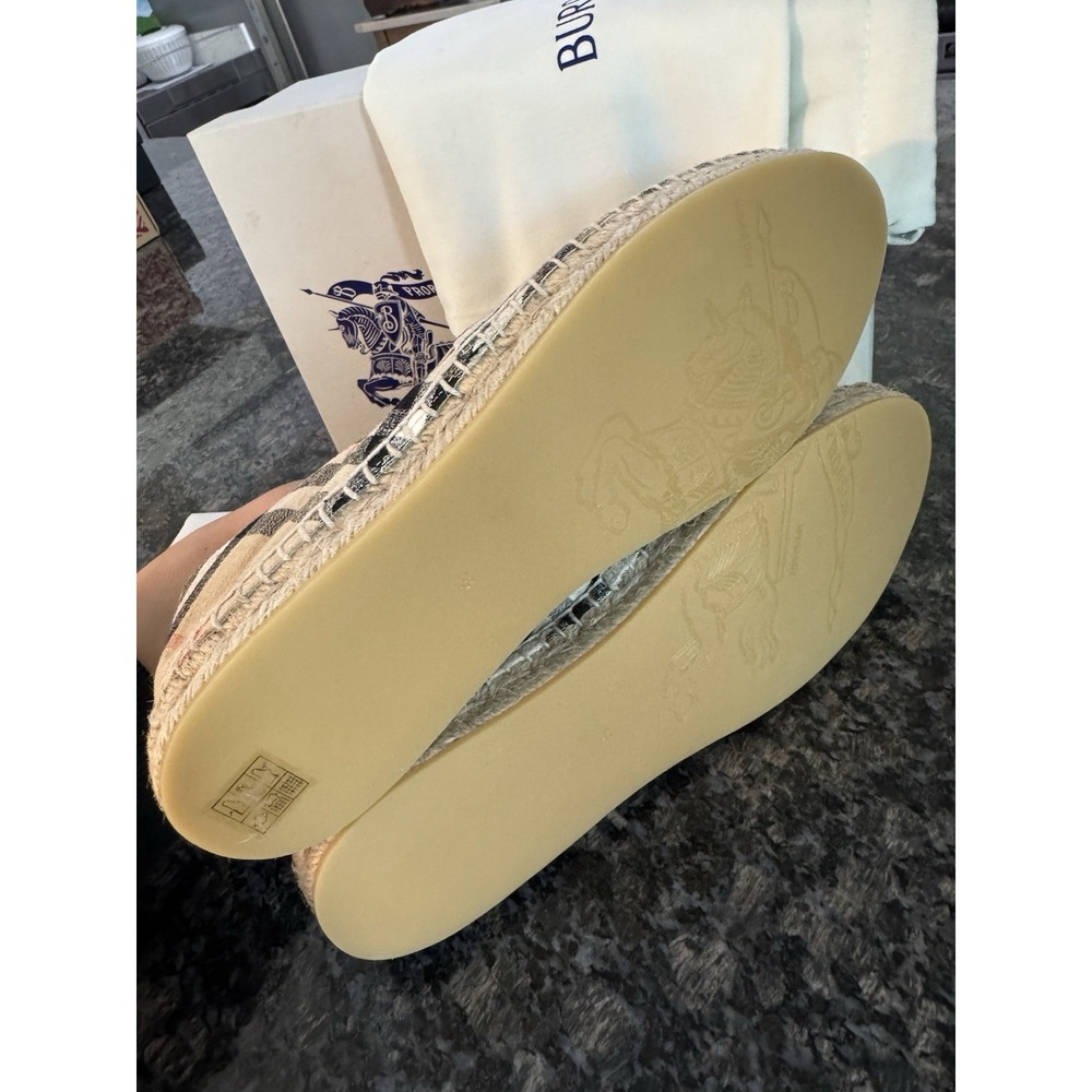 Burberry Check Mews Espadrilles NWB, Bag, Paperwork. Sz 38 7.5‎ Unisex Shoes - Picture 8 of 15